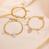 Forme De Cœur Classique Luxueux Romantique Le Cuivre Bracelets Fermeture À Boucle De Type Homard main image 1