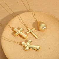 Cross Heart Shape Casual Classic Style Copper 14K Gold Plated Pendant Necklace Polishing Lobster Trigger Clasp Closure main image 3
