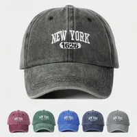 Unisex Solid Color Curved Eaves Retro Classic Style Baseball Cap main image 1