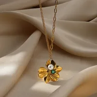 Square Star Flower IG Style Acrylic Pearl Zircon 304 Stainless Steel Pendant Necklace Inlay Lobster Trigger Clasp Closure sku image 6