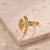 Huit Awn Étoiles Œil Décontractée Style Moderne Le Cuivre Plaqué Or 18K Anneau Ouvert Polissage main image 3