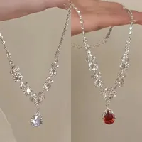 White Moonlight ~ Super Flash Zircon Water Drop Pendant Necklace Minority Fashion High Sense Temperament Wild Clavicle Chain Jewelry main image 2