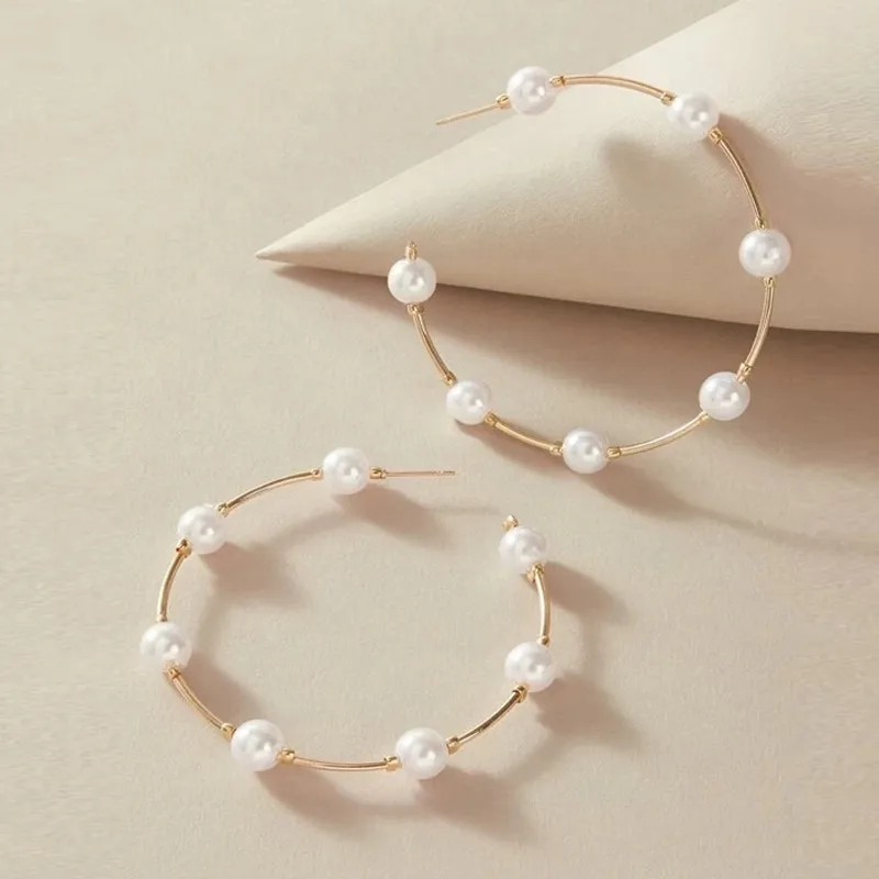 Letter Vintage Style Artificial Pearl Alloy Earrings