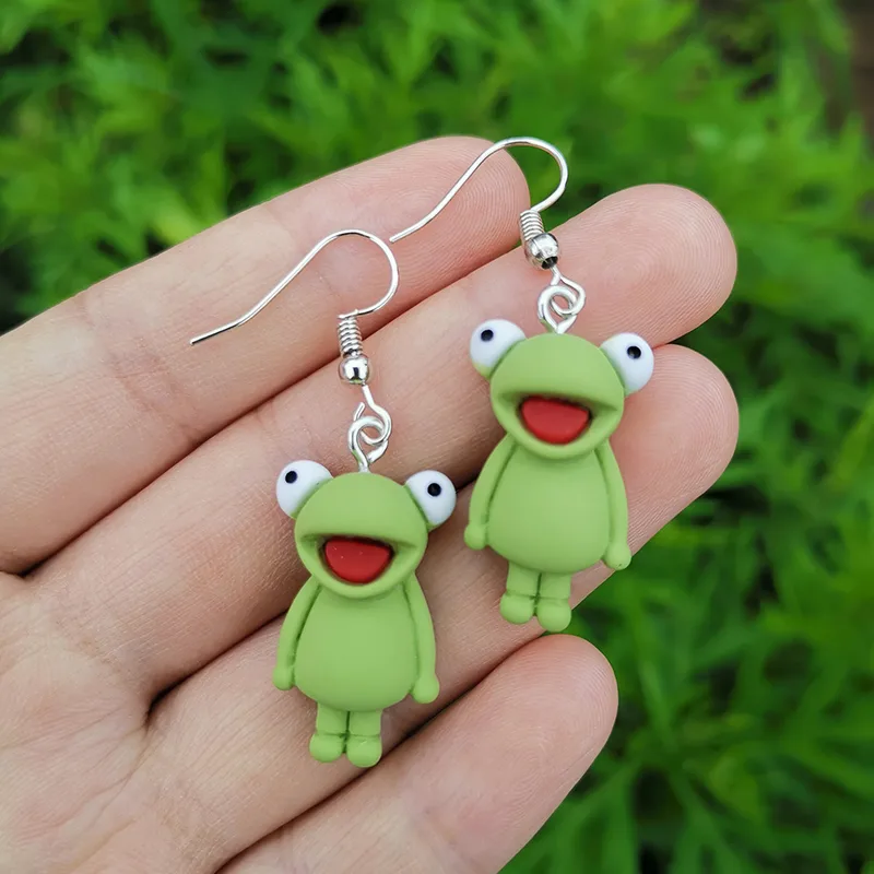 Style De Bande Dessinée Personnage De Dessin Animé Alliage Résine Pas D'Incrustation Des Boucles D'Oreilles