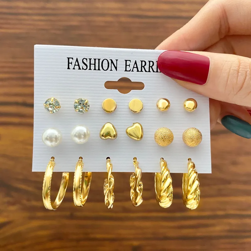 1 Set C Shape Simple Style Classic Style Alloy Artificial Crystal Artificial Pearls Plating Ear Studs