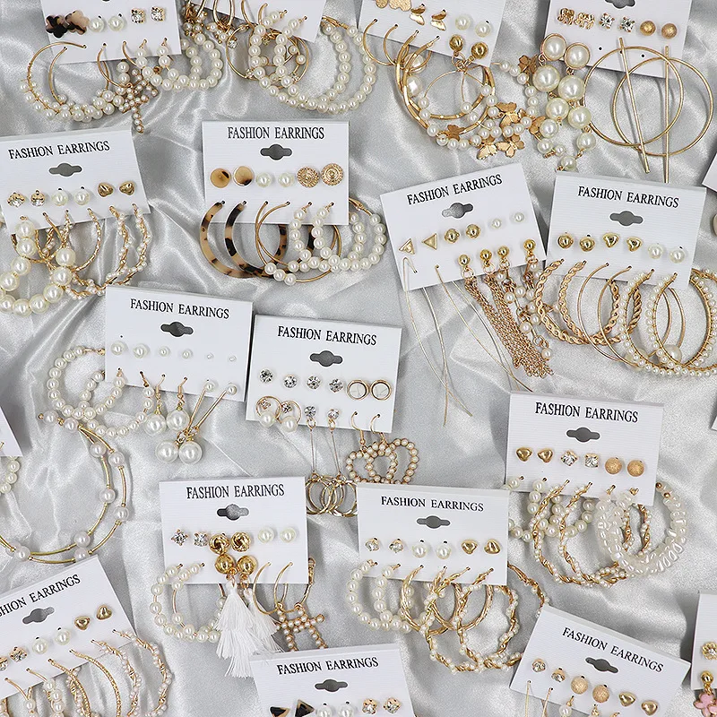 1 Juego Moda Triángulo Forma De Corazón Mariposa Cristal Artificial Perla De Imitación Aleación Mujeres Aretes