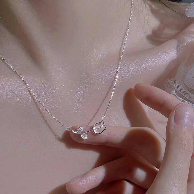 Plata Esterlina Estilo Simple Hoja Embutido Diamantes De Imitación Collar Colgante