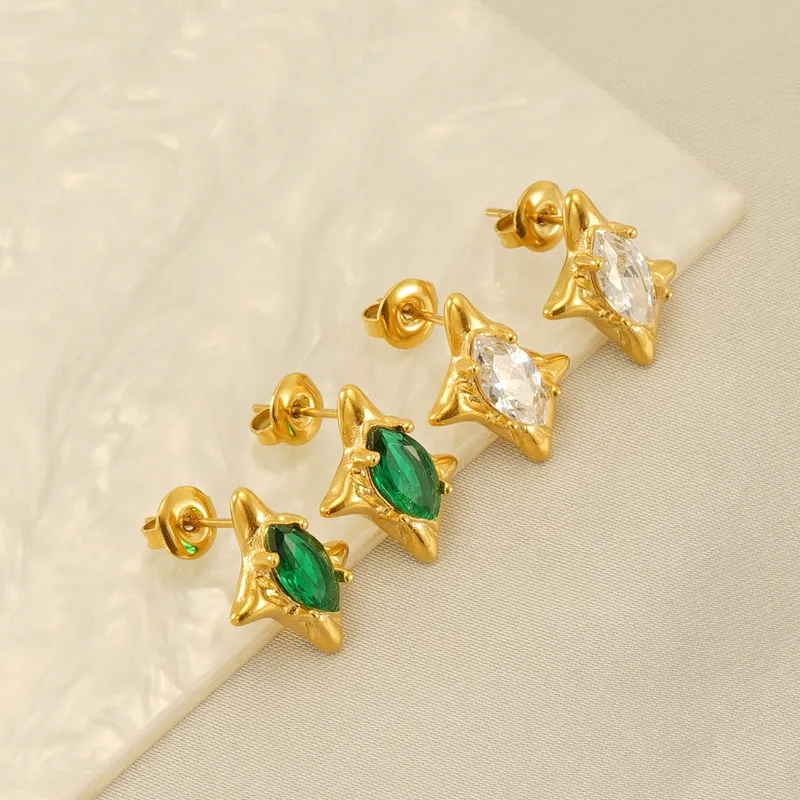 1 Paire Star Rétro Style Simple Acier Au Titane Plaqué Or 18K Zircon Boucles D'Oreilles