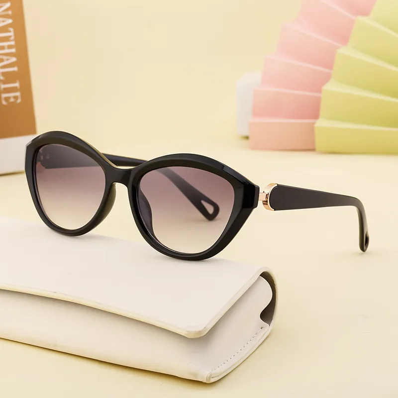 Oeil De Chat Style Vintage Style Classique Géométrique Pc Plein Cadre Femmes De Lunettes De Soleil