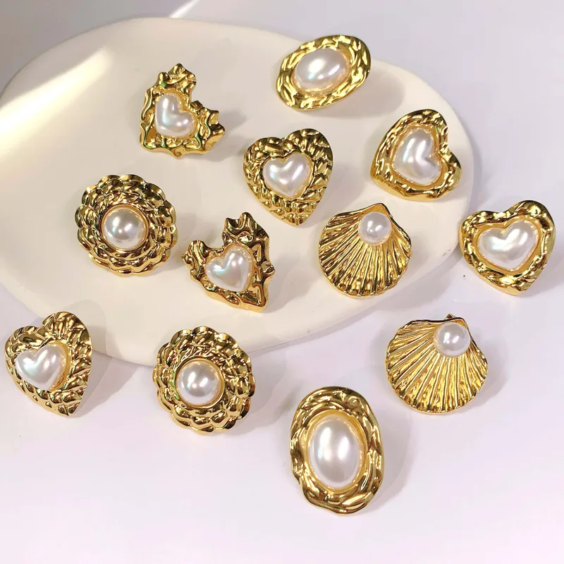 1 Pair Heart Shape Casual Marine Style Commute 304 Stainless Steel 18K Gold Plated Artificial Pearls Inlay Ear Studs