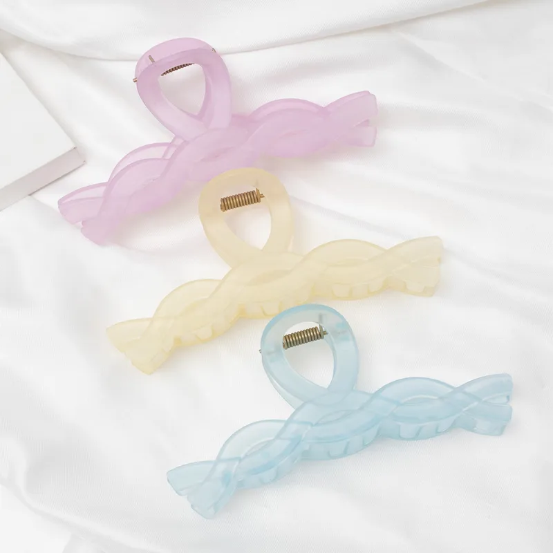 Women's Solid Color Elegant Plastic/Resin Hair Claws