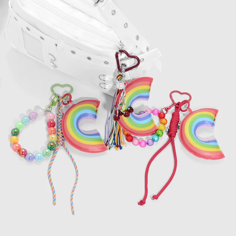 Sucré Faux Cuir Corde Alliage De Zinc Arc-En-Ciel Femmes Pendentif De Sac Porte-Clés