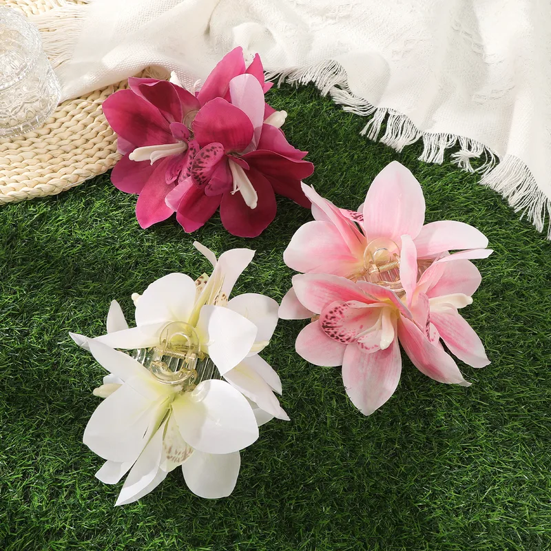 Women's Flower Sweet Mixed Materials Hair Claws
