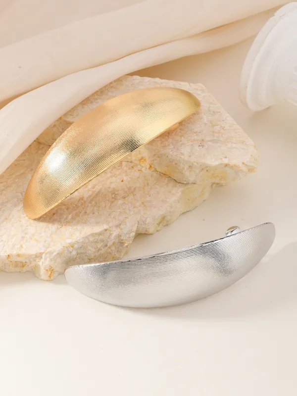 Femmes Couleur Unie Mignon Style Moderne Alliage Pince À Cheveux