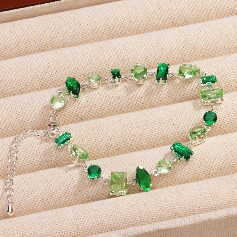 Vistoso Lujoso Estilo Simple Brillante Diamantes De Imitación Cobre Chapados En Oro De 18K Chapado En Platino Pulsera Embutido Cierre Con Gatillo De Langosta