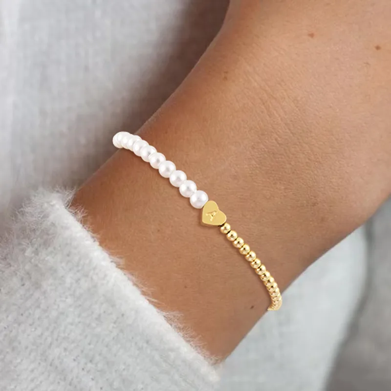 Lettre Forme De Cœur Élégant Style Simple Style Classique Acier Inoxydable 304 Perle Artificielle Le Cuivre Bracelets De Gros