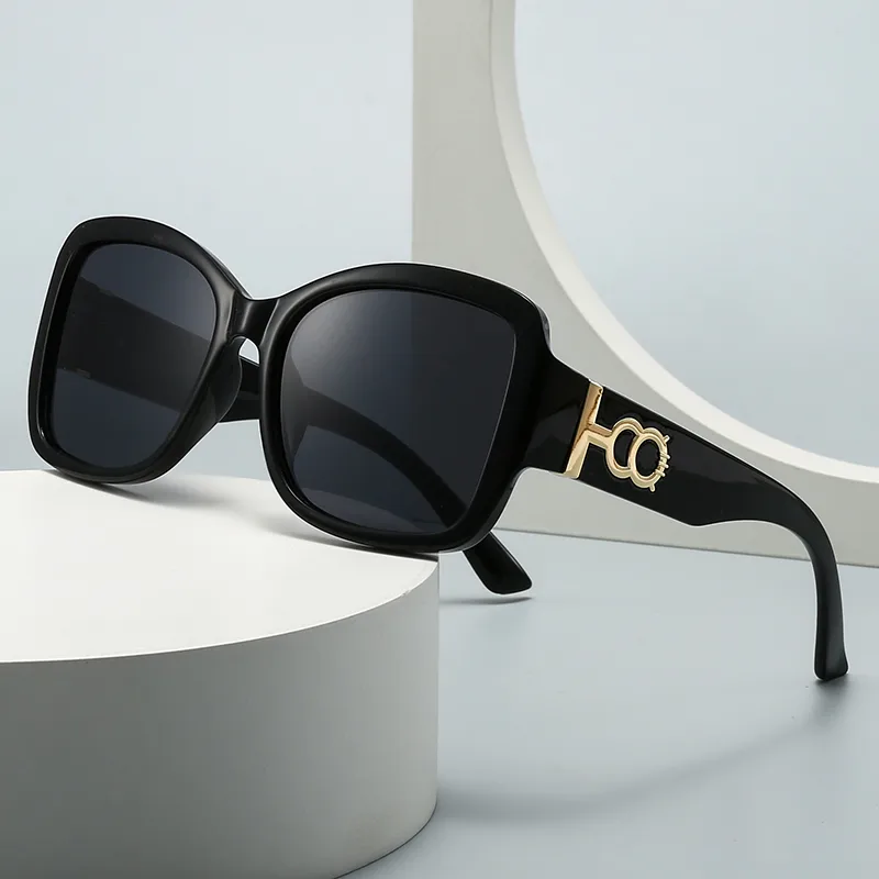 Oeil De Chat Décontractée Style Moderne Pc Verres Teintés Dégradés Plein Cadre Femmes De Lunettes De Soleil