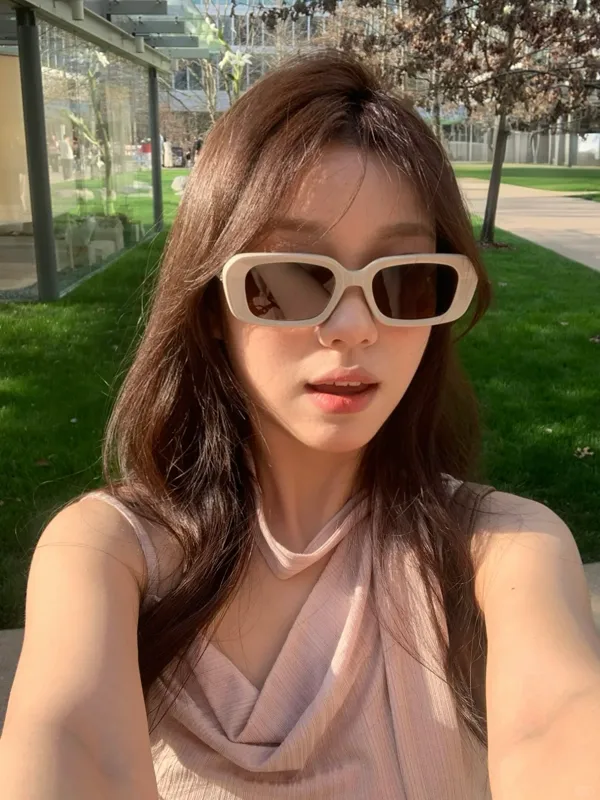 Carré Décontractée Style Moderne Lettre Ca Verres Teintés Dégradés Plein Cadre Femmes De Lunettes De Soleil