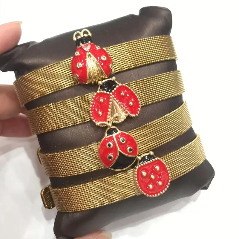 Coléoptères Décontractée Style Moderne Artistique Le Cuivre Plaqué Or 18K Bracelets Fait Main Polissage Émail Boucle