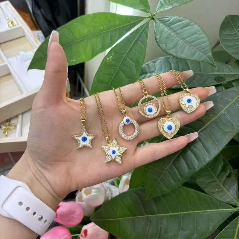 Pentagrama Ronda Forma De Corazón Casual Vacaciones Novedad Circón Cobre Collar Colgante Esmalte Embutido Cierre Con Gatillo De Langosta